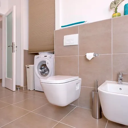 شقة Apartman Kateive