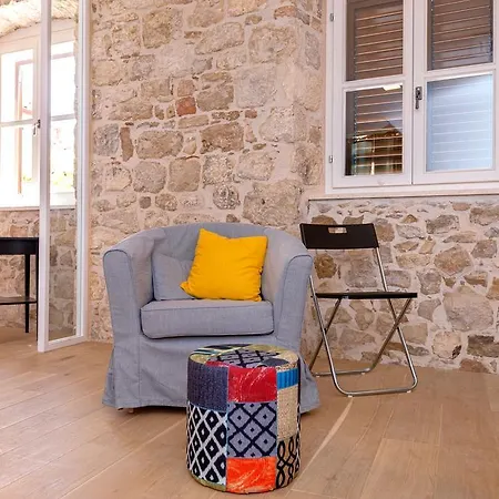 Apartman Kateive